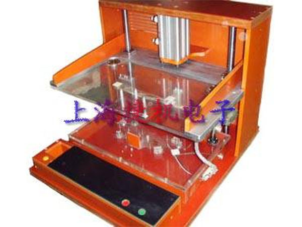 ����ͨ��ѹ̨